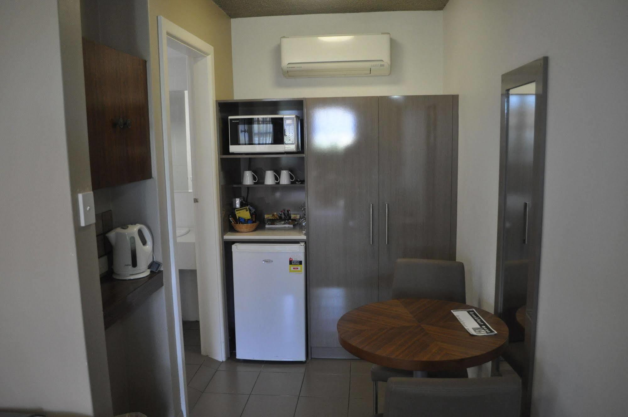 In Town Motor Inn Taree Ngoại thất bức ảnh