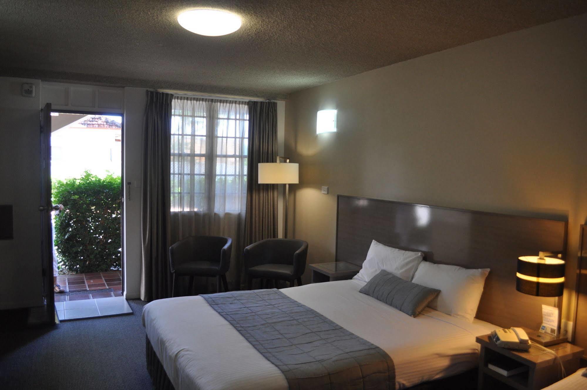 In Town Motor Inn Taree Ngoại thất bức ảnh